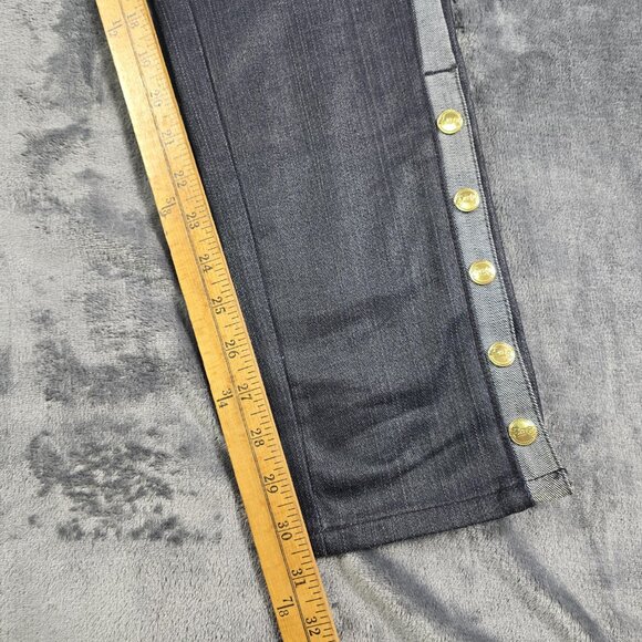 Dereon Jeans Womens 5/6 Dark Wash Skinny Snap Leg Gold Embroidered Logo - Picture 10 of 16